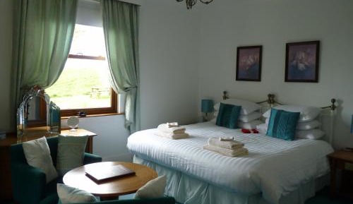 Deluxe Double or Twin Room with Sea View