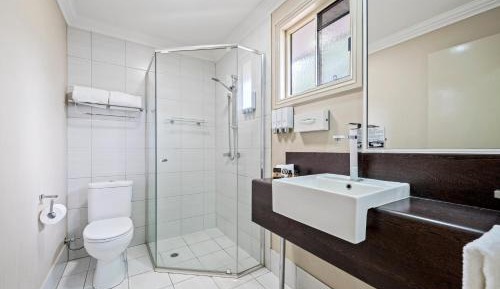 Executive Queen Room