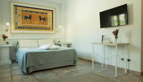 Junior Suite with Garden View