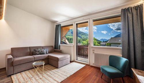 Superior One-Bedroom Apartment with Balcony
