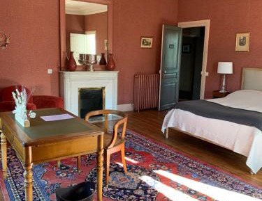Large Double Room