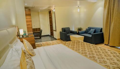 Superior King Room