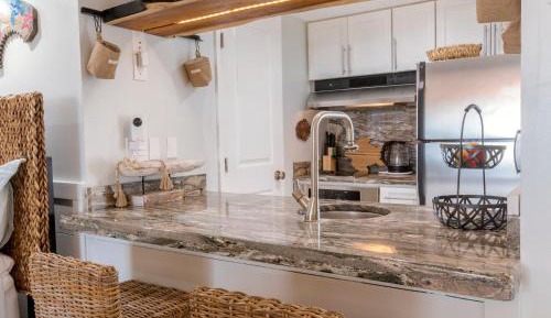 Studio Apartment with Sea View