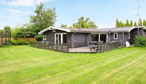 Four-Bedroom Holiday Home