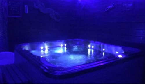 Double Room with Spa Bath