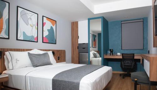 Superior One Queen Bed