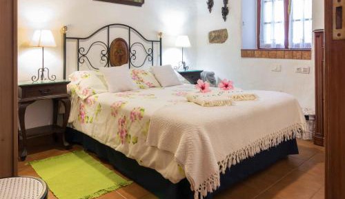 Two-Bedroom Apartment (4 Adults)