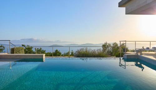 Villa with Sea View
