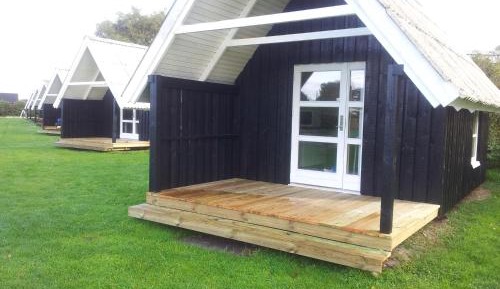 Cottage with Shared Bathroom