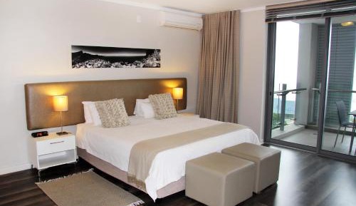 Luxury Two-Bedroom Apartment