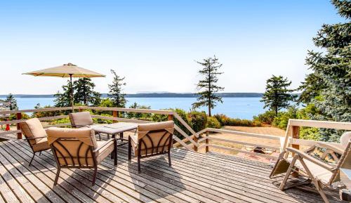 Two Bedroom Holiday Home