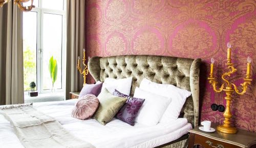 Deluxe King Room - Spa not included