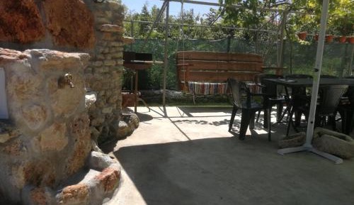 Apartment with Garden View