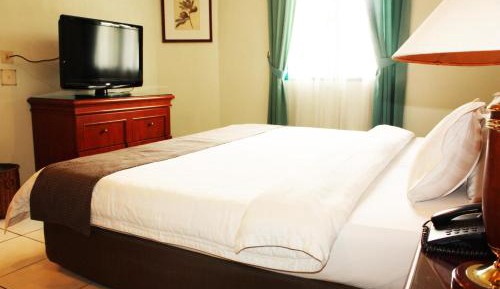 Two-Bedroom Deluxe Suite