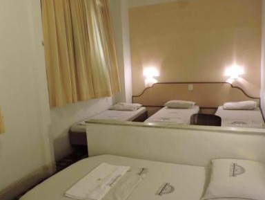 Standard Quintuple Room