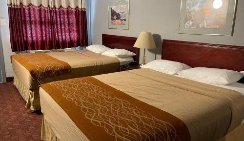 Queen Room with Two Queen Beds