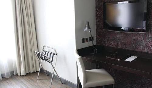 Standard Double Room - Disability Access