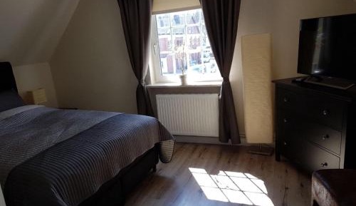 Double Room with Private External Bathroom