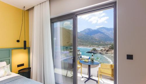 Studio with Sea View