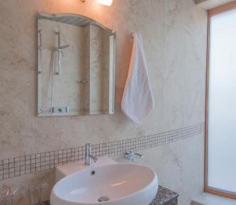 One-Bedroom Standard Apartment