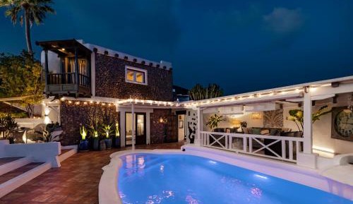 Deluxe Villa