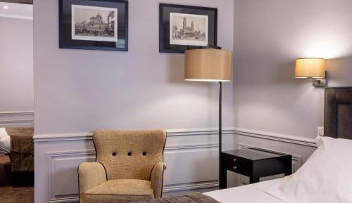 Superior Family Room