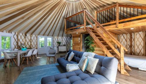 Yurt