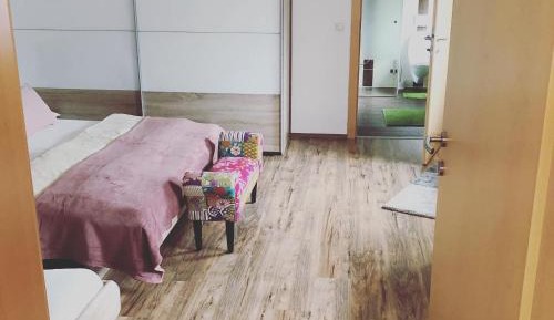 One-Bedroom Apartment with Balcony
