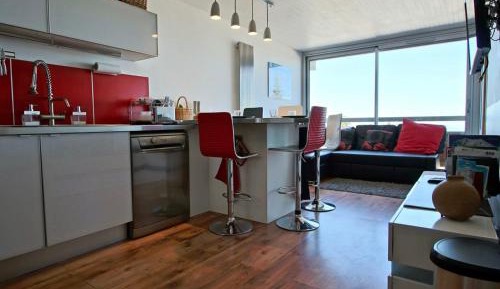 Apartment (8 Adults)