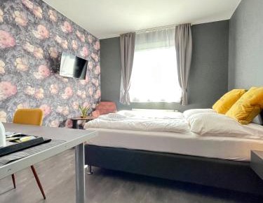 Single Room with Private Bathroom