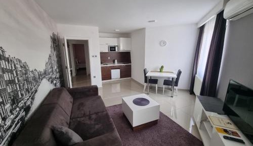 Apartment with City View