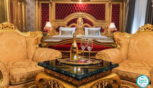 King Louis XVI King Suite - VIP Floor (VIP Spa Access)