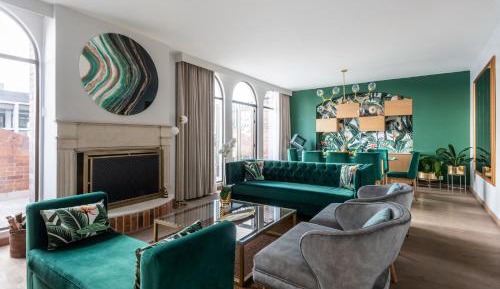 Penthouse Suite