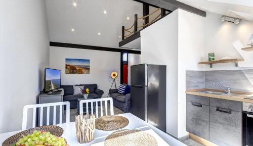 Apartment with Terrace