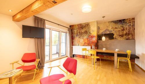 One-Bedroom Apartment with Balcony (4 Adults)
