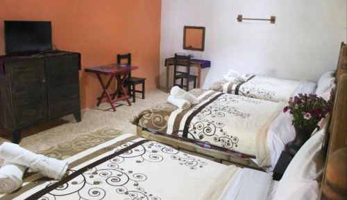 Triple Room with Private Bathroom