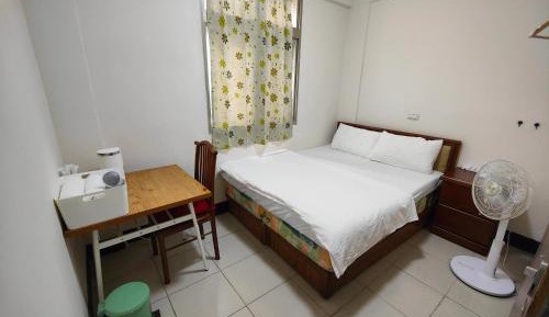 Double Room with Shared Bathroom