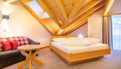  Double Room plus with Balcony