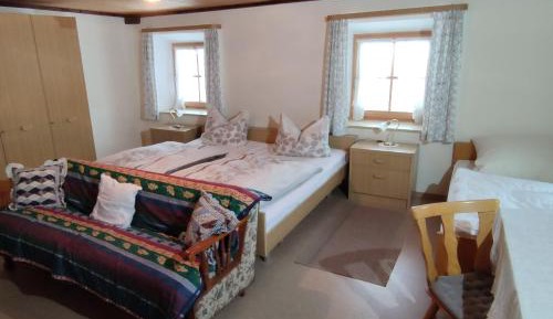 Budget Triple Room
