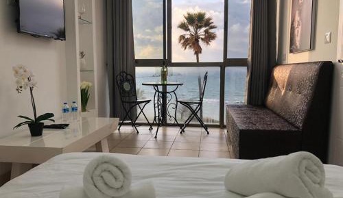 Suite with Sea View