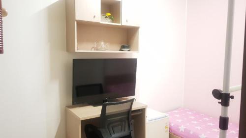 Large Single Room