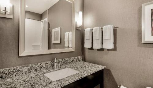 Queen Suite with Two Queen Beds
