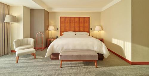 Fiesta Club King Room