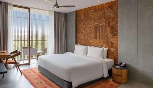 Superior Room with 1+1 happy hours in Malhari from 12pm to 8pm