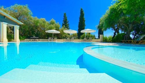 Six-Bedroom Villa 