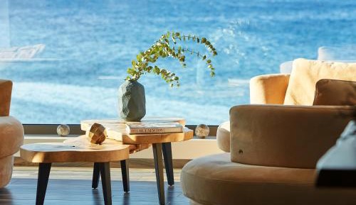 Villa - Beach Front