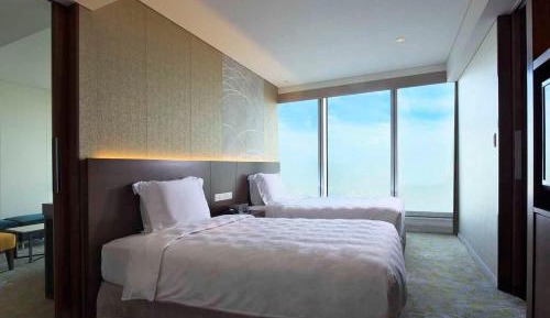 Junior Suite Twin Room - Non-Smoking