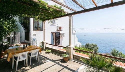 Two-Bedroom Apartment with Terrace and Sea View