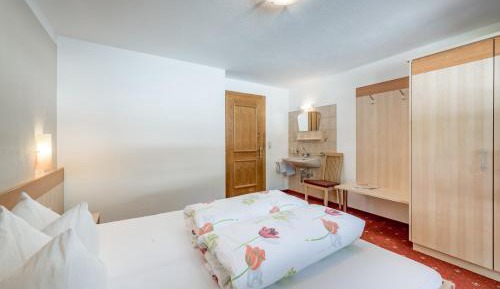 Three-Bedroom Apartment with Balcony