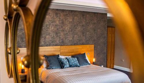 Deluxe Double Room with Balcony and Sea View